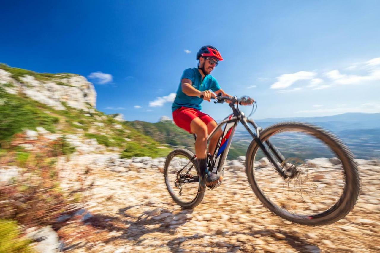 Bedbike Baunei Εξωτερικό φωτογραφία